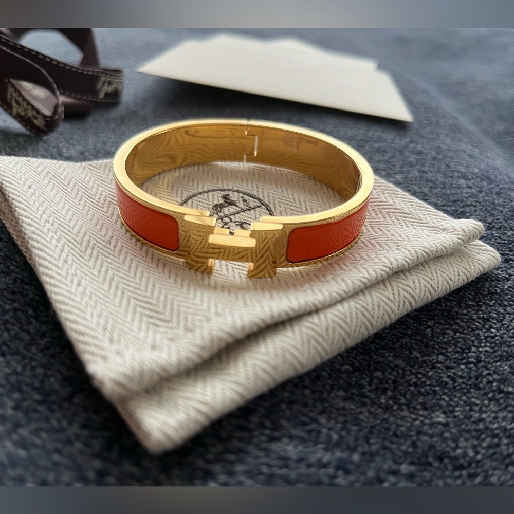 Orange Hermes bracelet